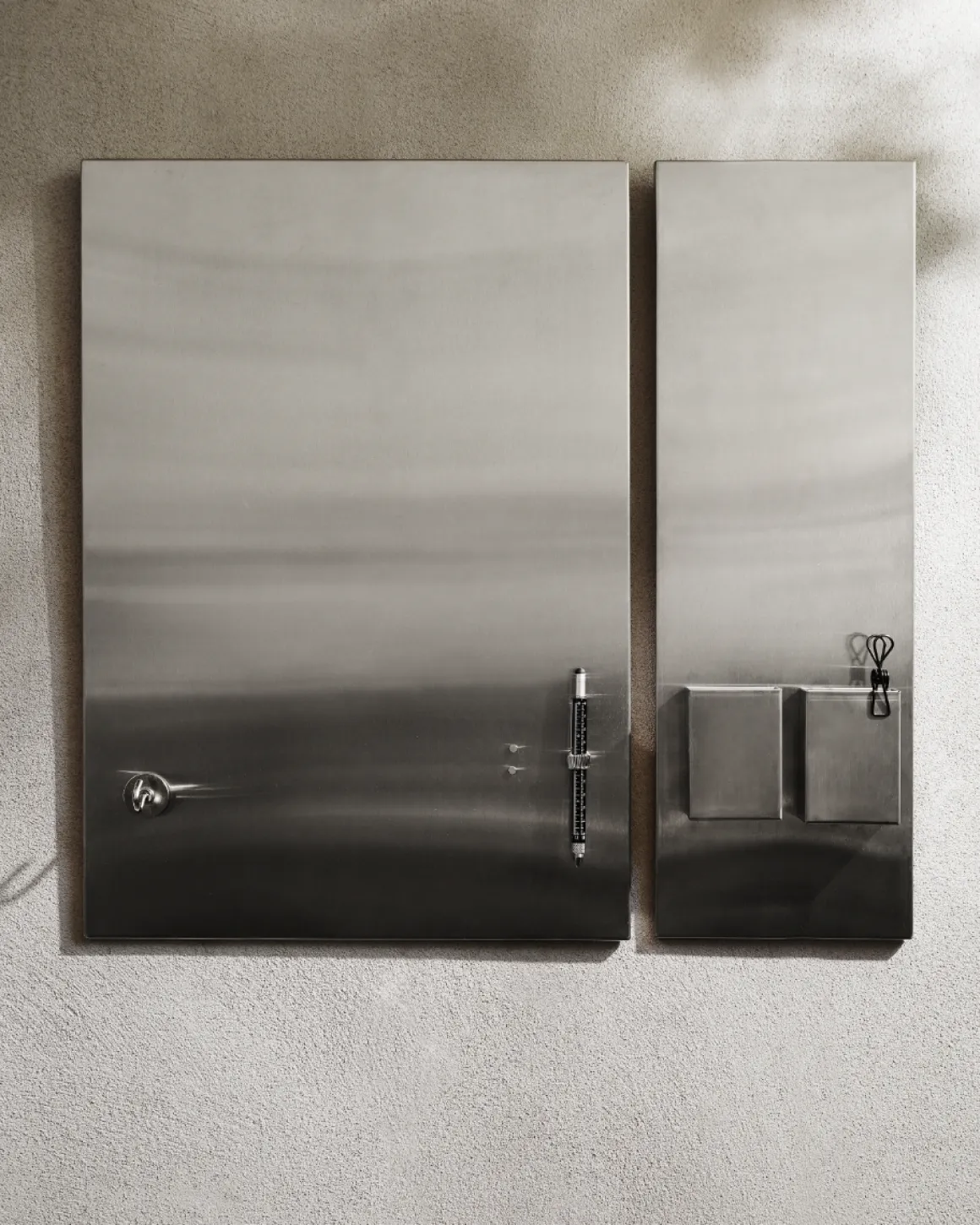 Anslagstavla Stål 20x60cm